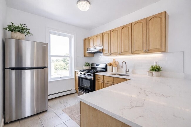 Photo - 145 Halladay St Unit 2