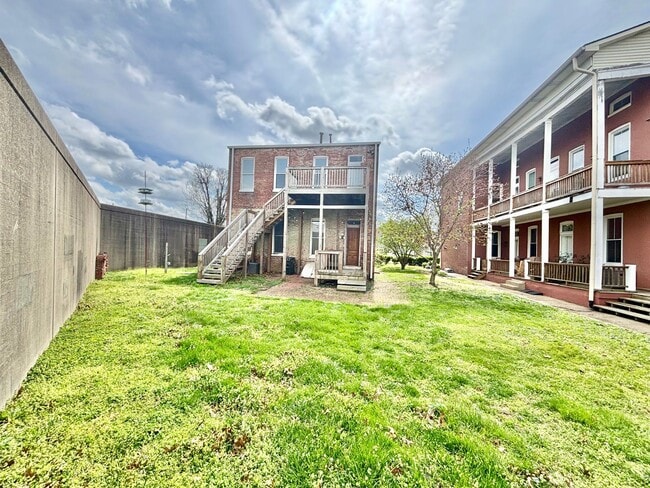 Photo - NuLu - Butchertown! Spacious 1BR in Historic District Unidad 2