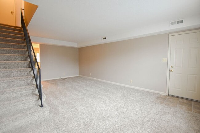 Photo - 1533 E Knollwood Cir Unit 1