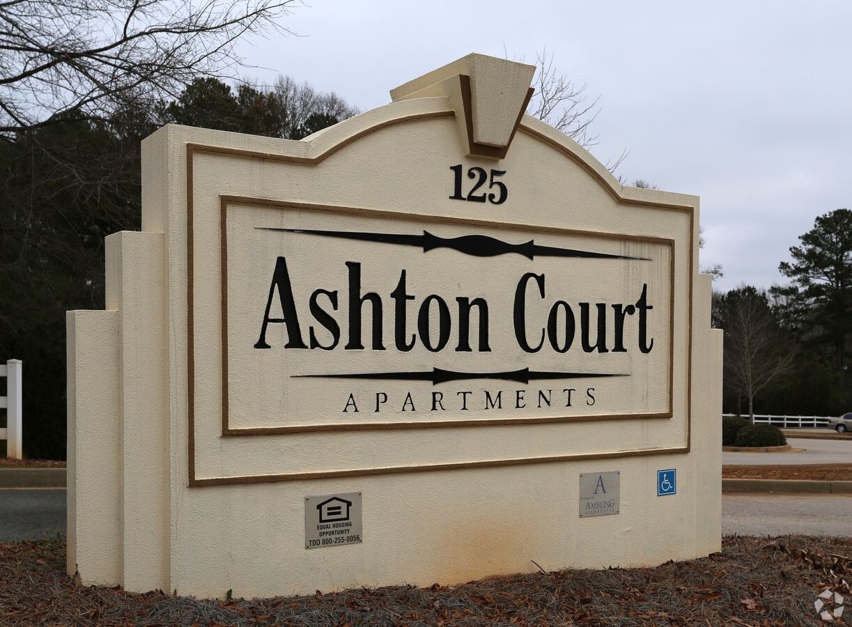 The Parker at One25 Apartments Lagrange, GA