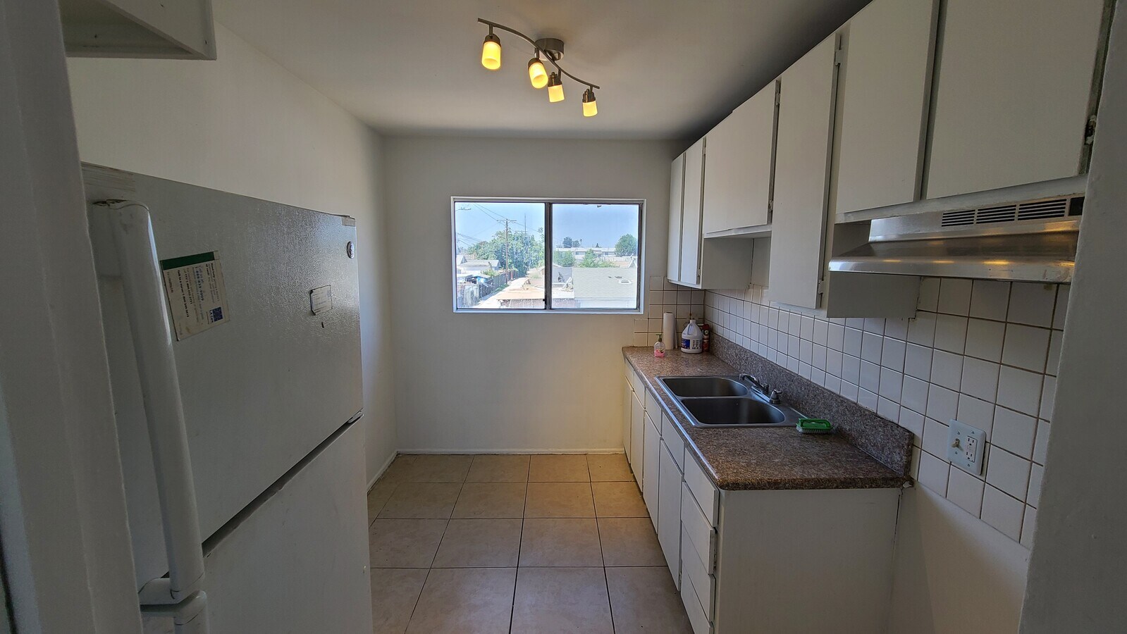 Photo - 9915 S Avalon Blvd Unit 4