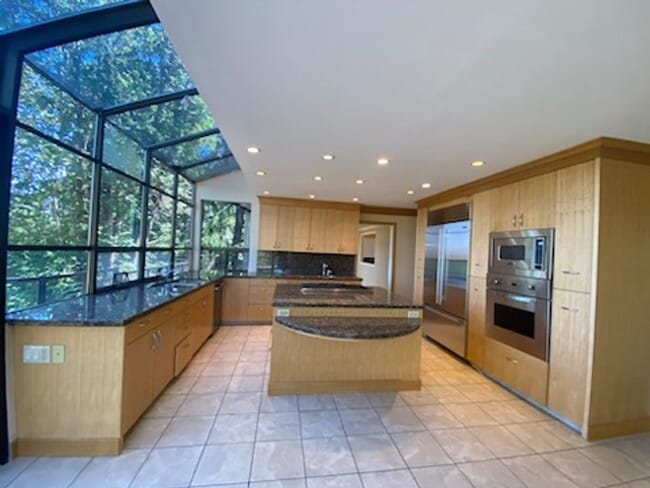 Photo - Mercer Island modern house W/a finished MIL APT  For Rent