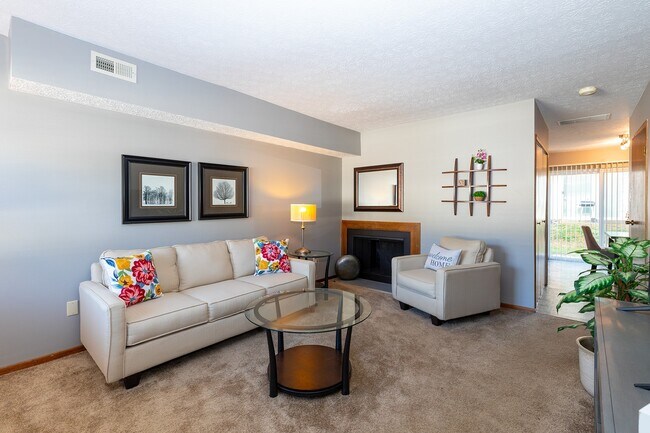 Living Room - Scioto Commons