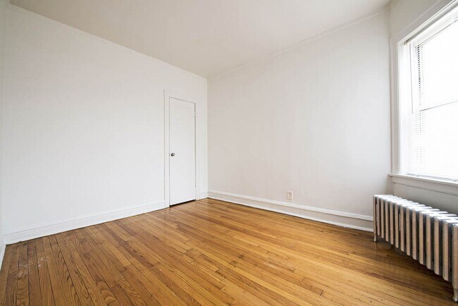 Photo - 8253-59 S Ingleside Ave Chicago, IL 60619