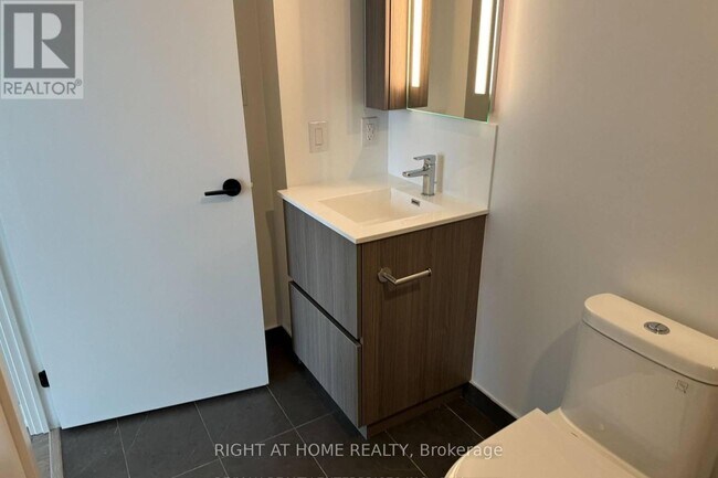Photo - 220 Missinnihe Wy Unit 1101