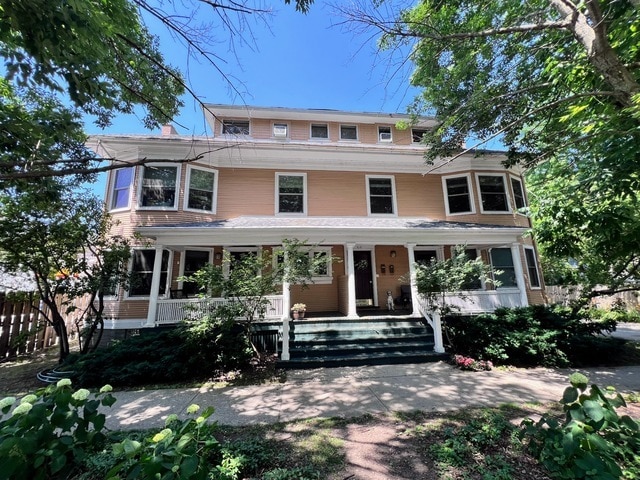 Building Photo - 519 Hamilton St Rental