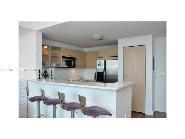 Photo - 350 NE 24th St Unit 906