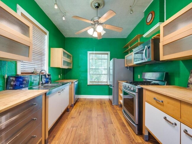 Photo - 316 S Avenue C Ave