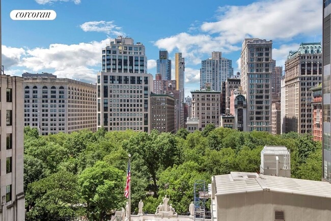 Photo - 45 E 25th St