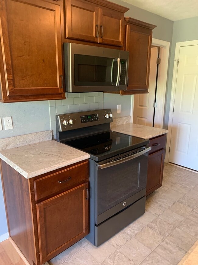 Photo - Country Setting 4 Bedroom House in Willard