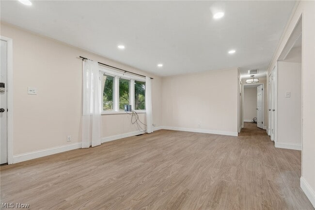 Photo - 1428 Laurel Dr