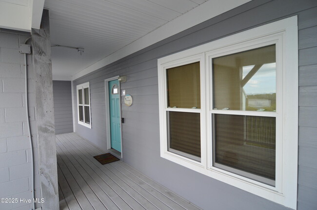 Building Photo - 108 Pelican Dr Unit H Rental