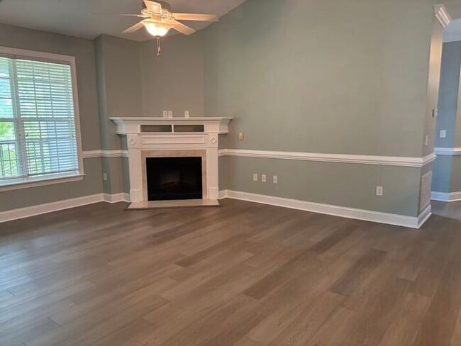 Photo - 89 Gallery Dr Unidad 202