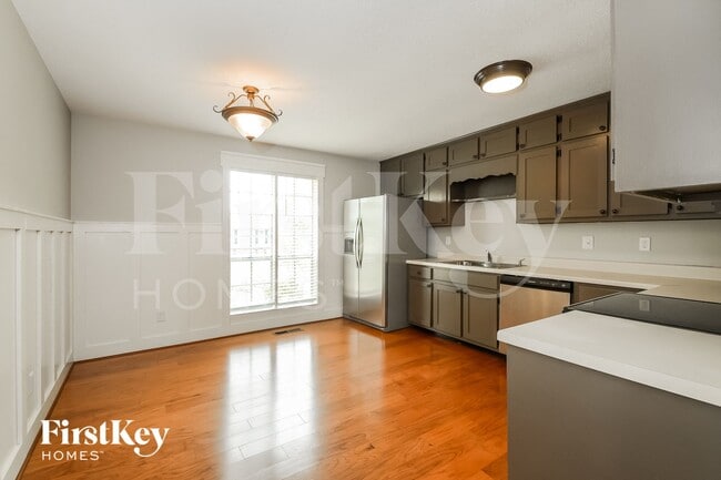Photo - 108 Twin Lakes Rd