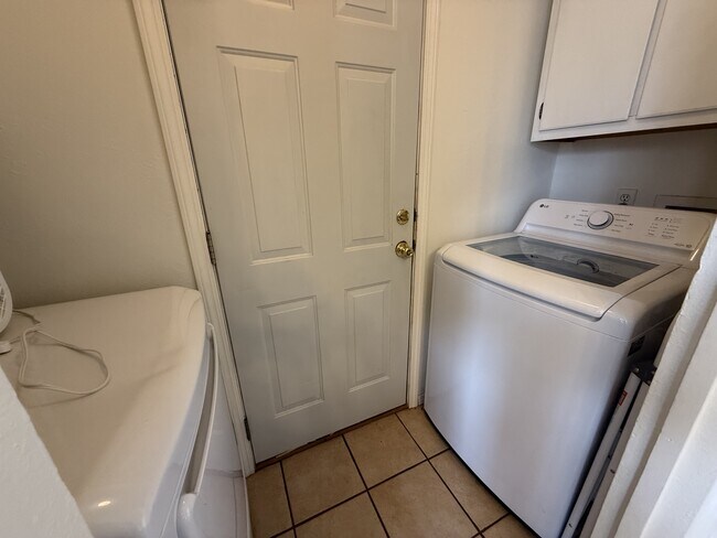 Photo - 2210 S Bluestone St