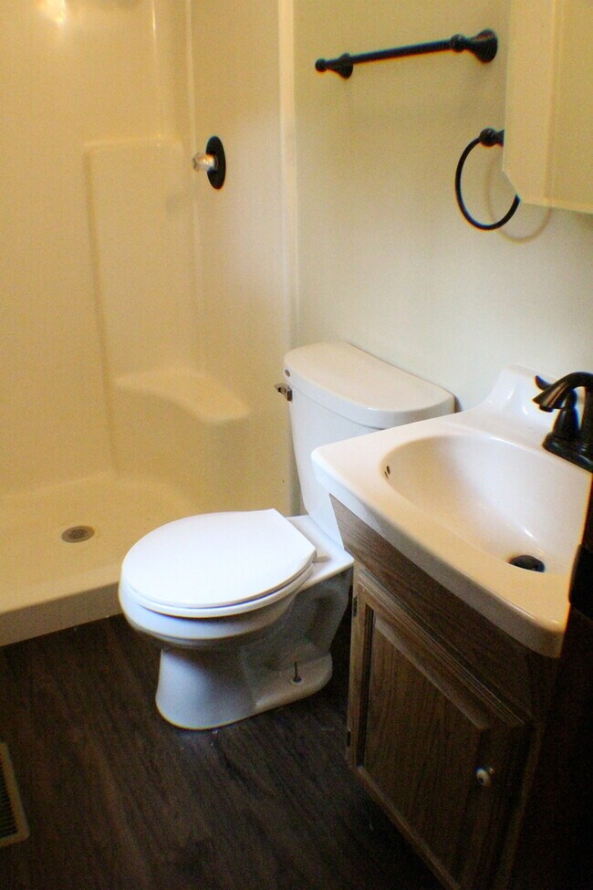 Photo - 63 Centerview St