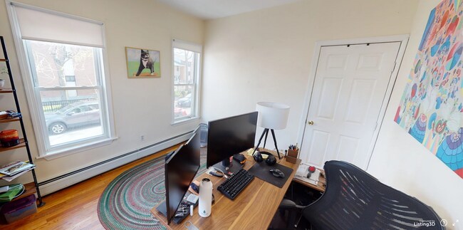 Photo - 36 Bond St Unidad 1R