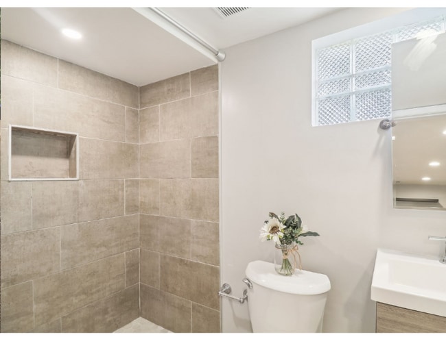 Photo - 4129 Atmore Pl