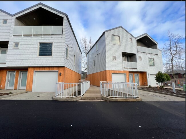 Photo - Mag02 - Sw Magnolia Unit 300