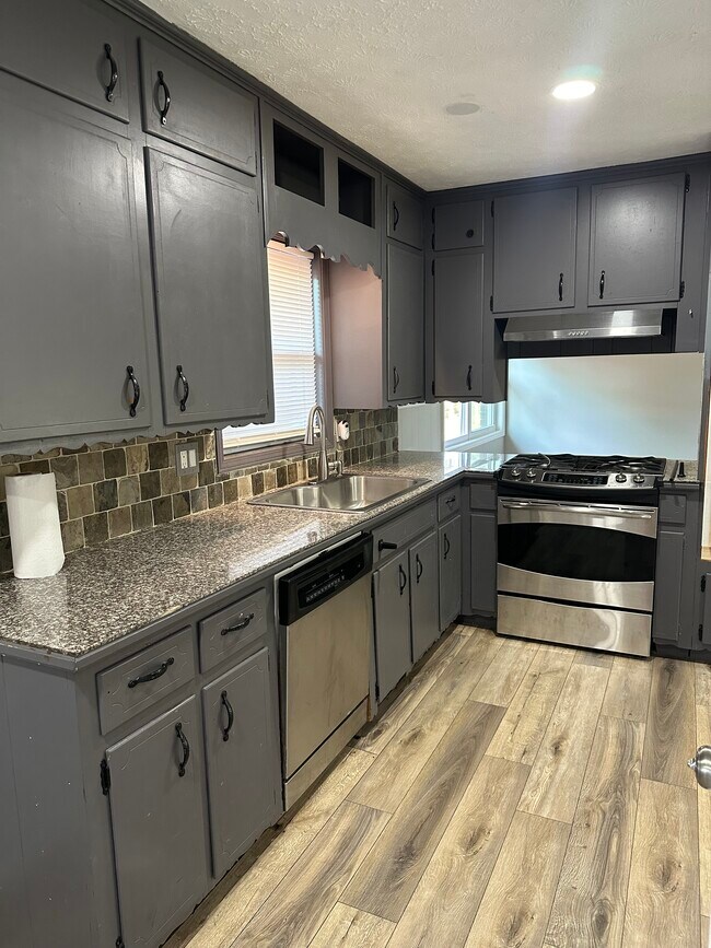 901 Worley Dr House House Rental in Marietta, GA