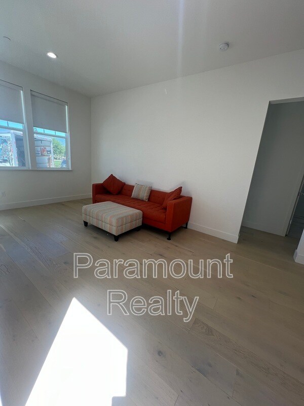 17306 Canutes Ct Unit ADU