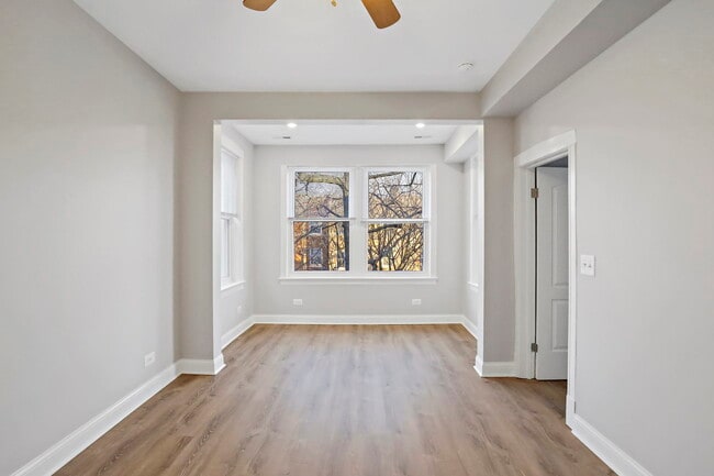 Photo - 2626 N Ridgeway Ave Unit 3