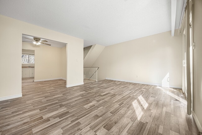 Photo - 105 Golden Eagle Rd