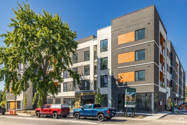 Photo - The Landing on Main