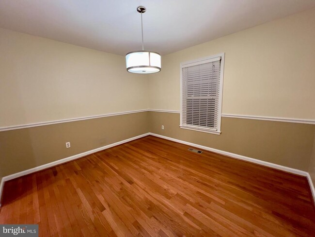 Photo - 3148 Hartwick Ln