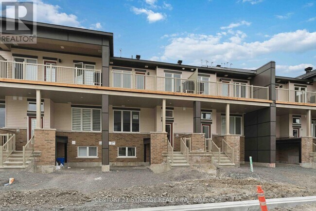 Photo - 77 Ryan Reynolds Wy