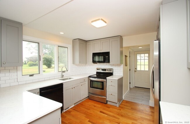 Photo - 141 Duck Hole Rd