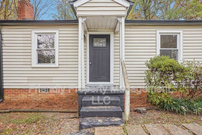 Photo - 1004 Charlotte Ave