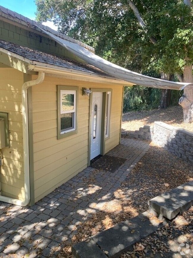 Building Photo - Beautiful Furnished Studio in Los Osos Rental