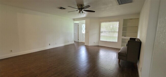 Photo - 115 Gibraltar St