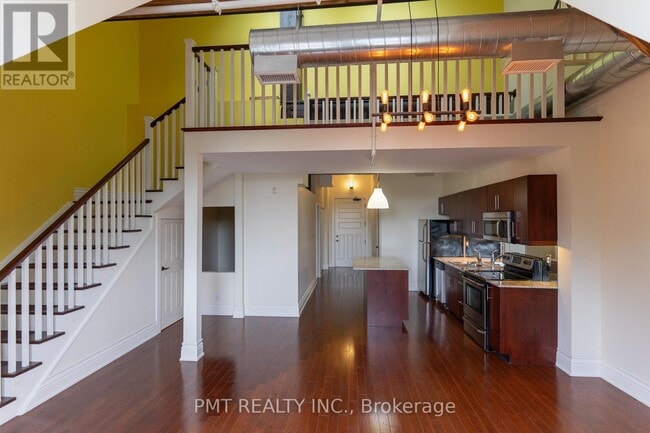 Photo - 200 Stinson St Unité PH17