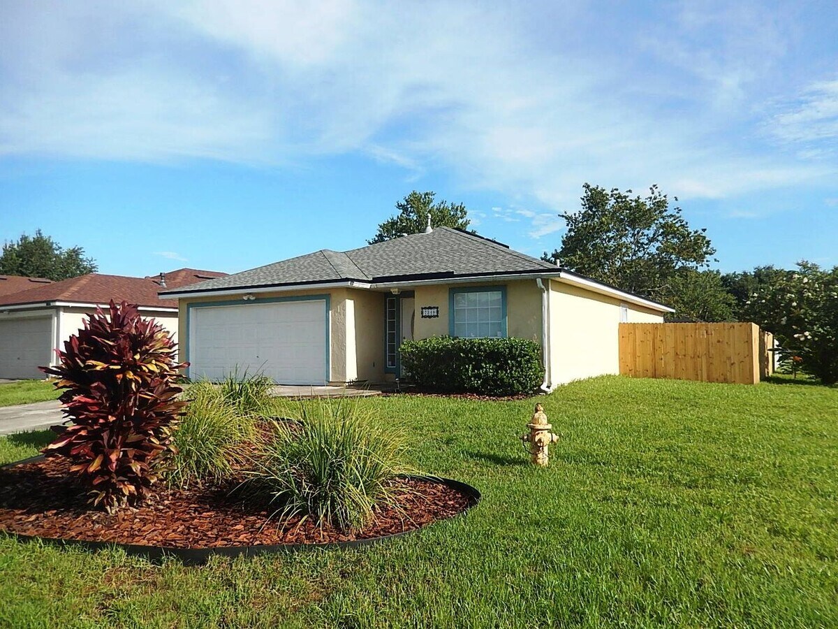 3BR/2BA Single Family House - 3BR/2BA Single Family House