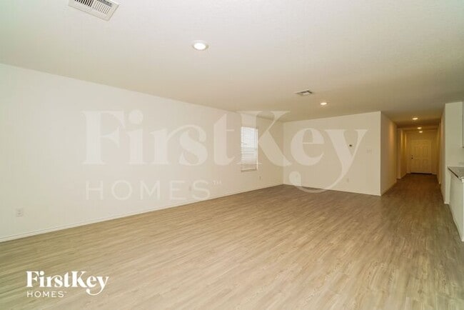 Photo - 13022 Rosemary Cove Casa