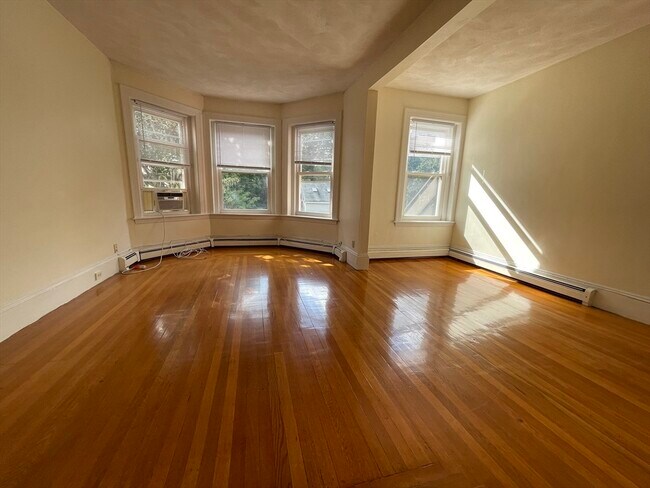 Photo - 811 Washington St Unidad 3