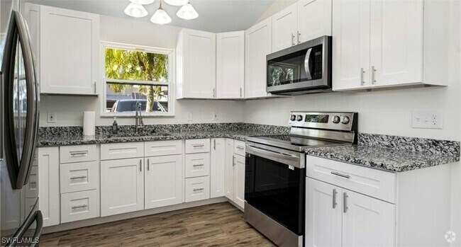Building Photo - 17020 Golfside Cir Rental
