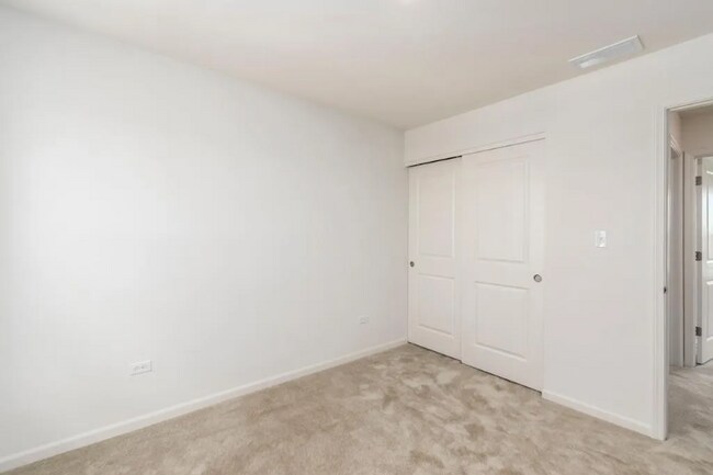 Photo - 14153 Magnolia St