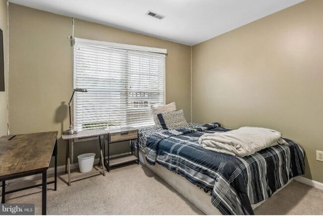 36 Dawson Dr