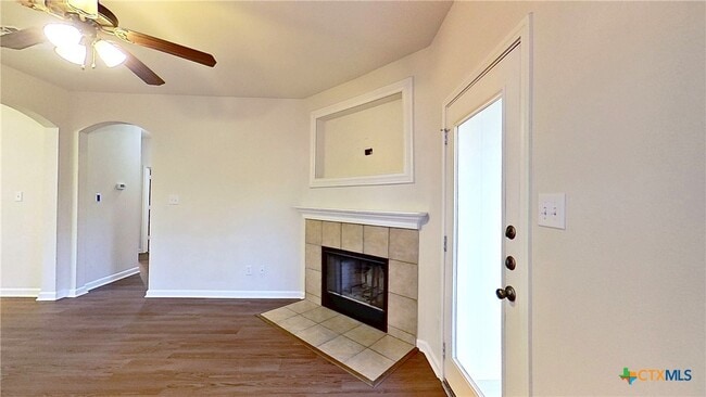 Photo - 308 Rinehardt St