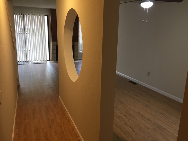 Photo - Cambridge Court Townhomes