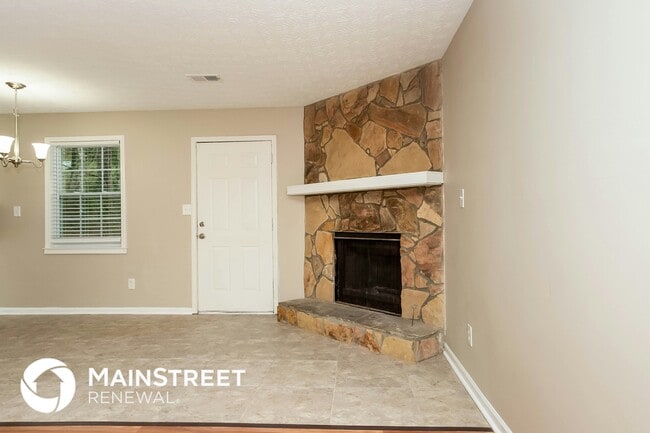 Photo - 5845 Bearing Way