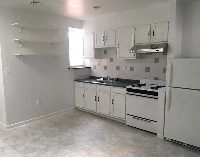 Building Photo - 1168 S 10th St Unit 3rd floor