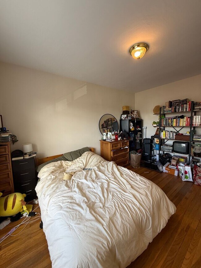Building Photo - No Brokers Fee. Heat, Hot Water Included, Laundry on a Site, Steps from the T Stop