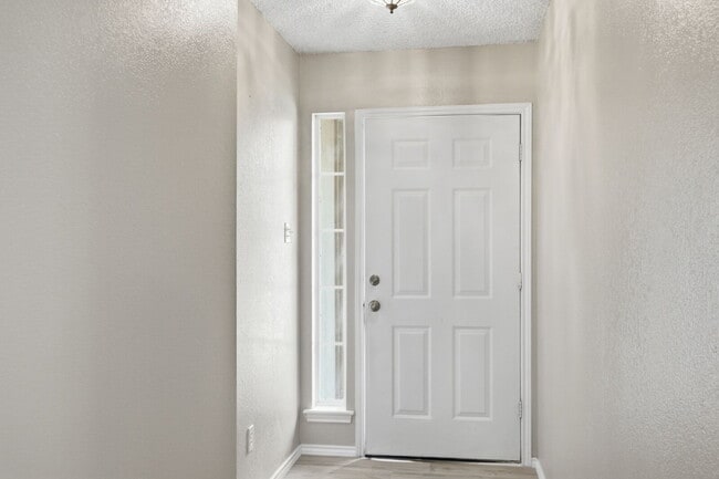 Photo - "Great 3 Bedroom, 2 Bathroom Home with Dual Living Areas and a Spacious Backyard"