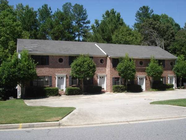 Building Photo - 2645 Parkside Way Rental