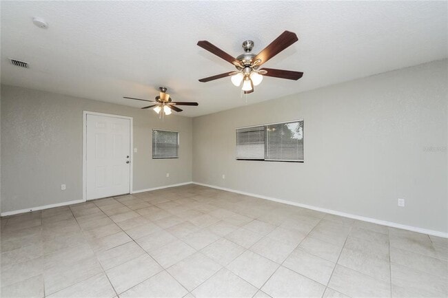 Photo - 4415 Brooke St