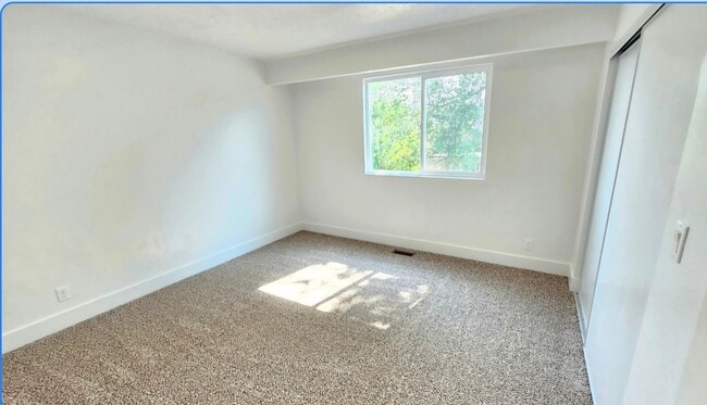 Photo - 3797 Armoridge Dr